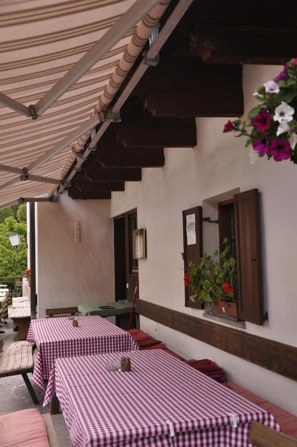 Gasthof Schluff Guest House Soprabolzano Exterior photo